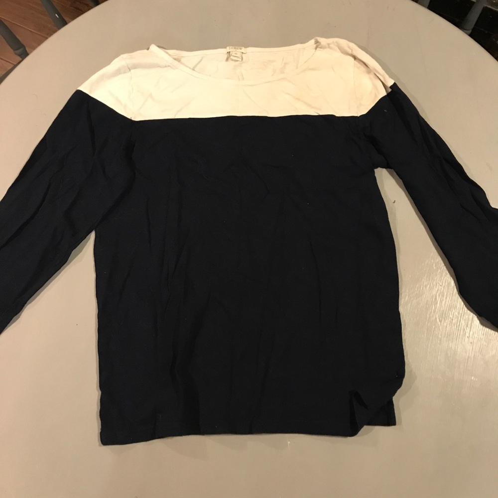Navy/ White 3/4 sleeve length shirt